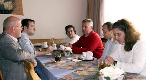 Von links: Timo Steinhilper, Jörg Gillon, SPD-Gemeinderätin Monja Beck, Thomas Weber, Kreisvorsitzender Thom