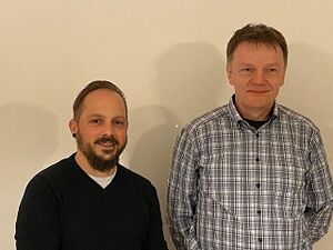 neu gewählt: links Simon Wundschuh 1. Vorsitzende und rechts Hans-Jürgen Grutzeck stellvertretender Vorsitzender